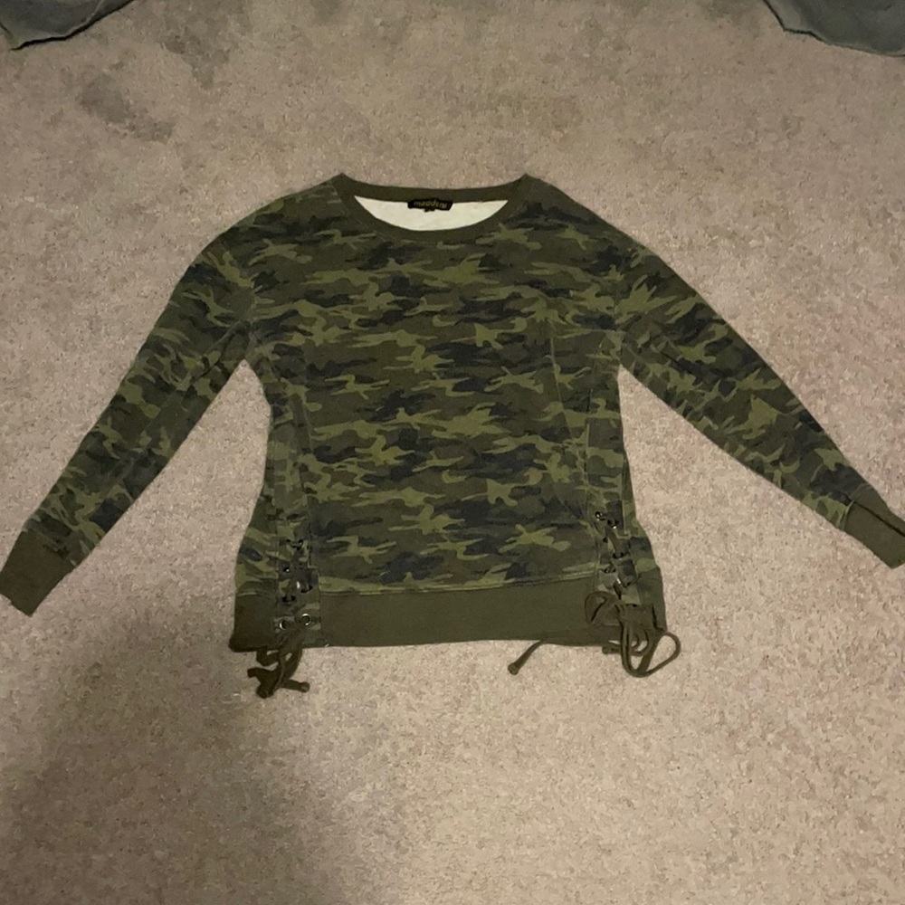 Long sleeve cami printed shirt